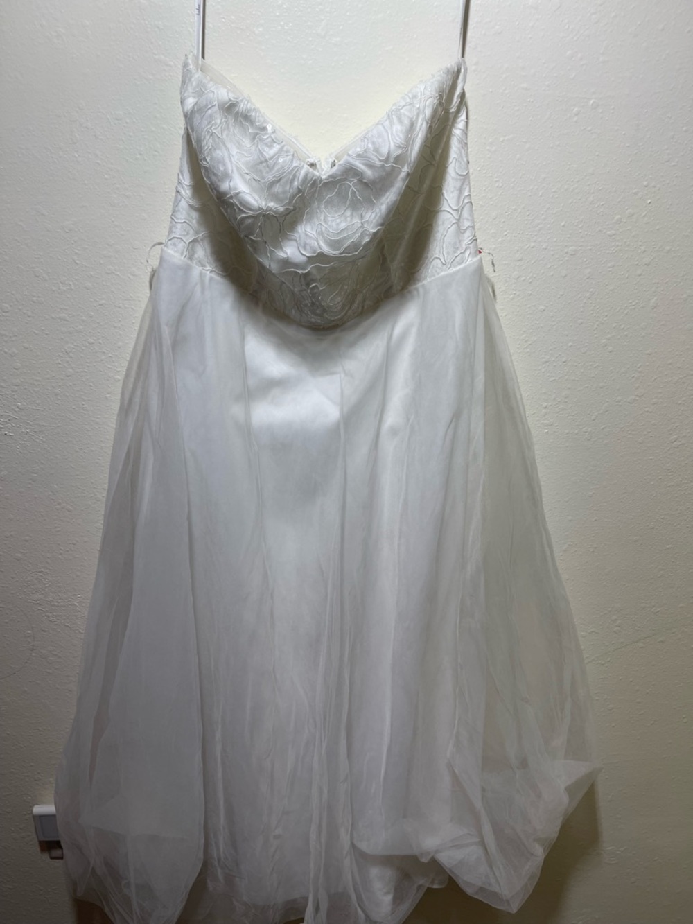 LULU'S White Lace Maxi Dress Wedding Bridal Bride L  New w/ Tags Sleeveless